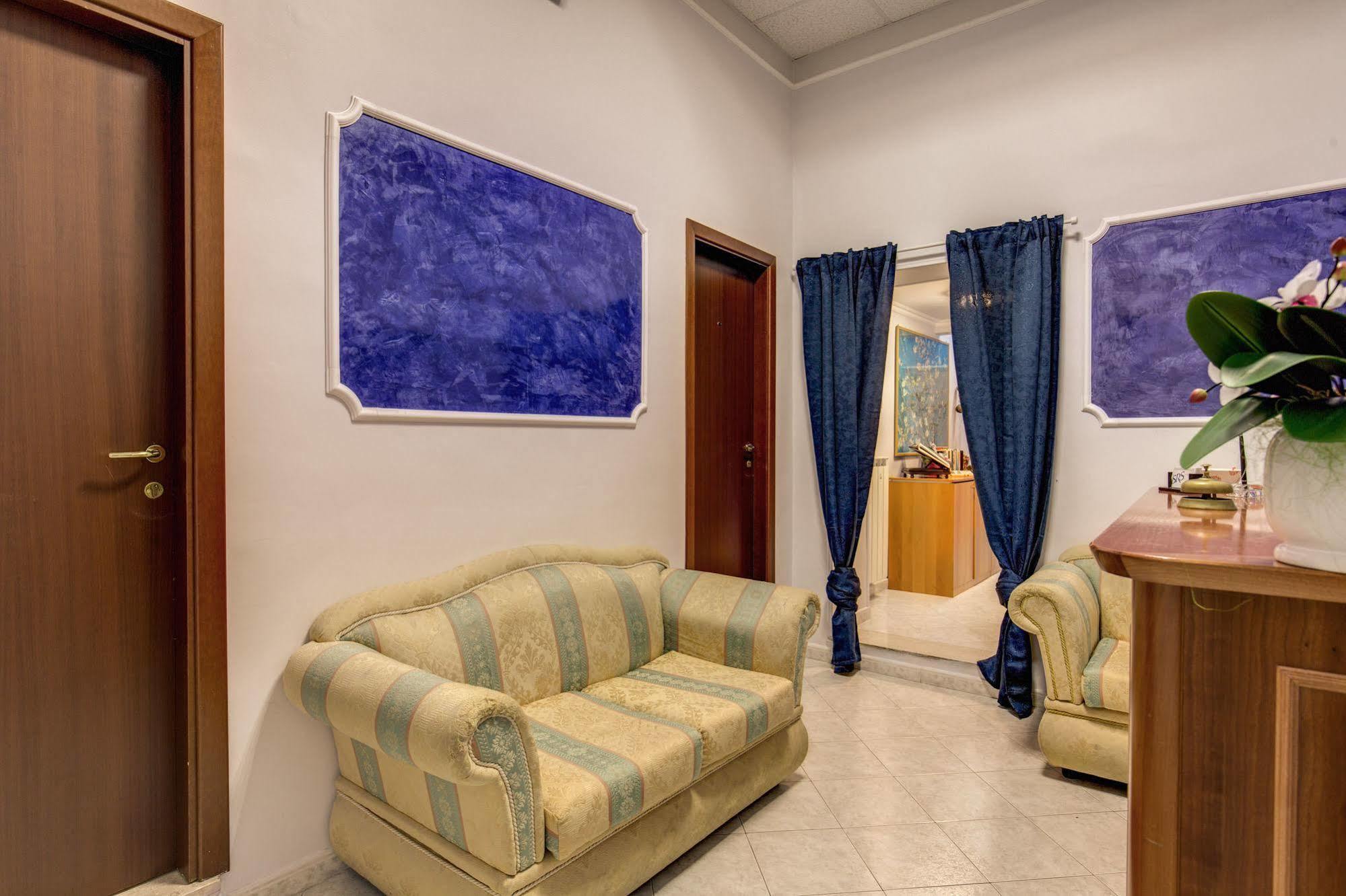 Salandra Roma Suite エクステリア 写真