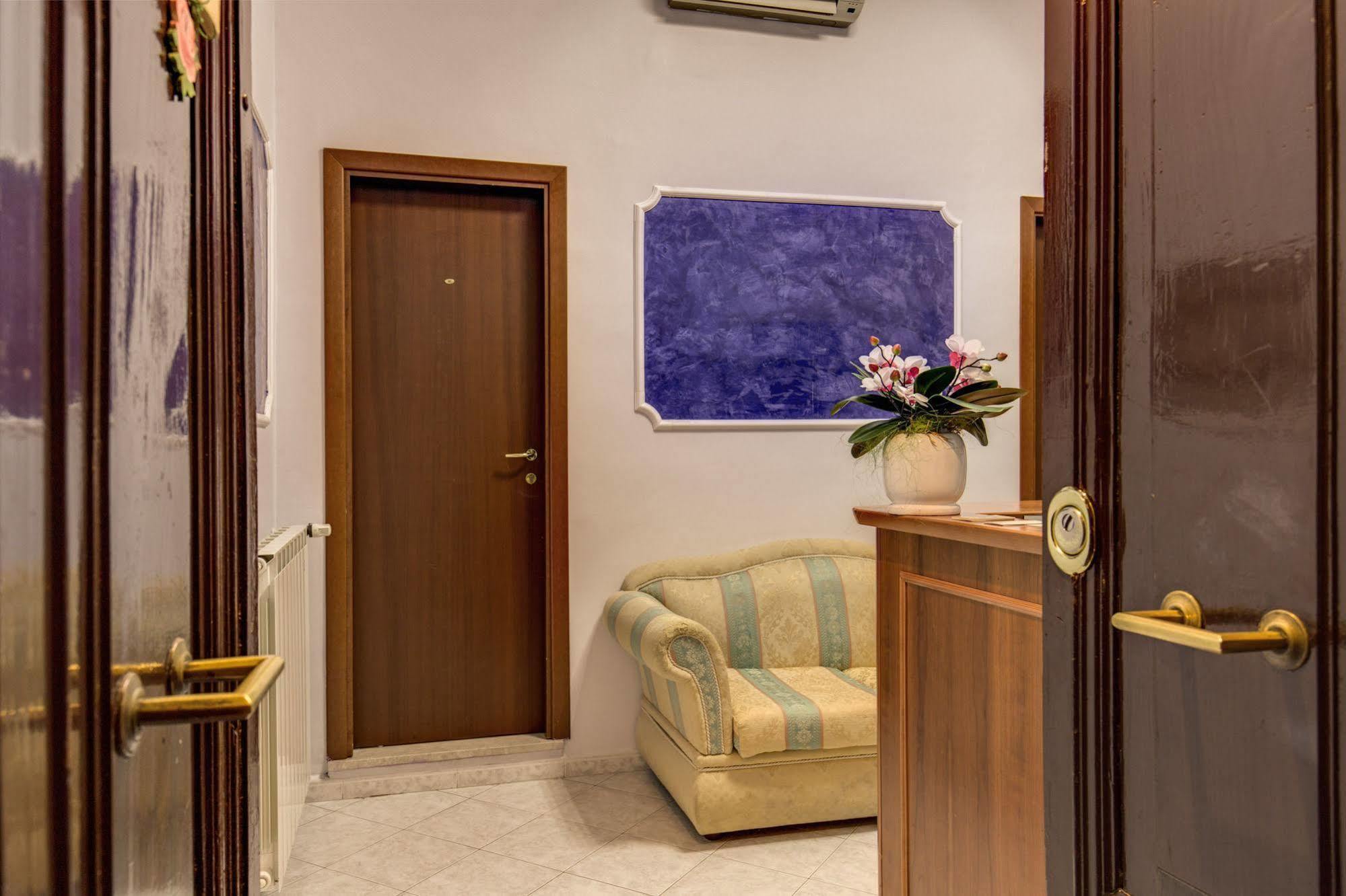Salandra Roma Suite エクステリア 写真