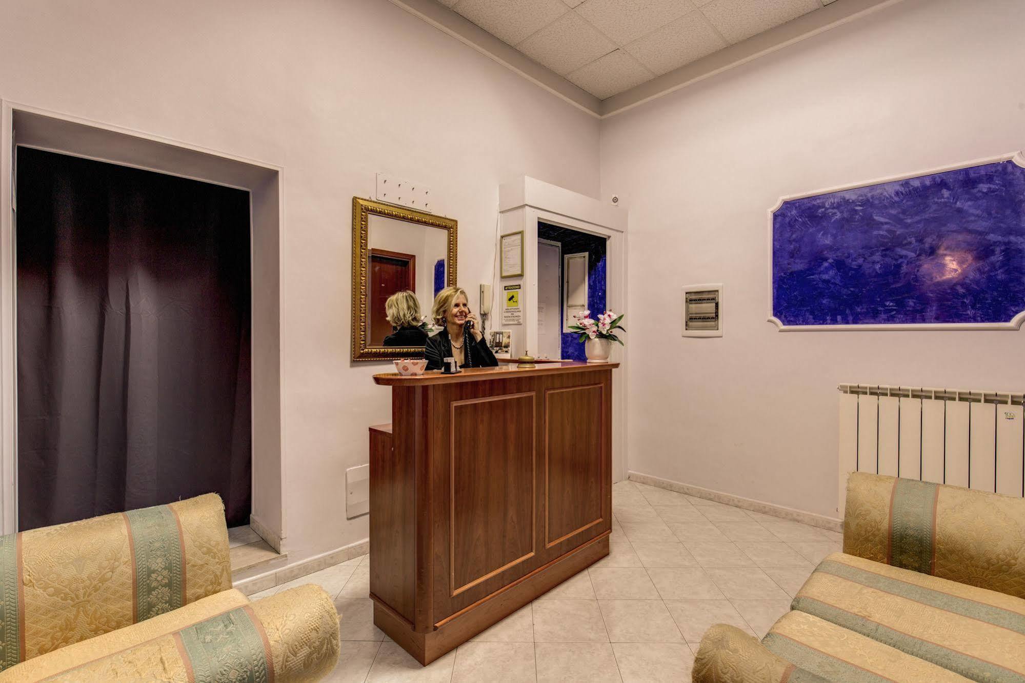 Salandra Roma Suite エクステリア 写真