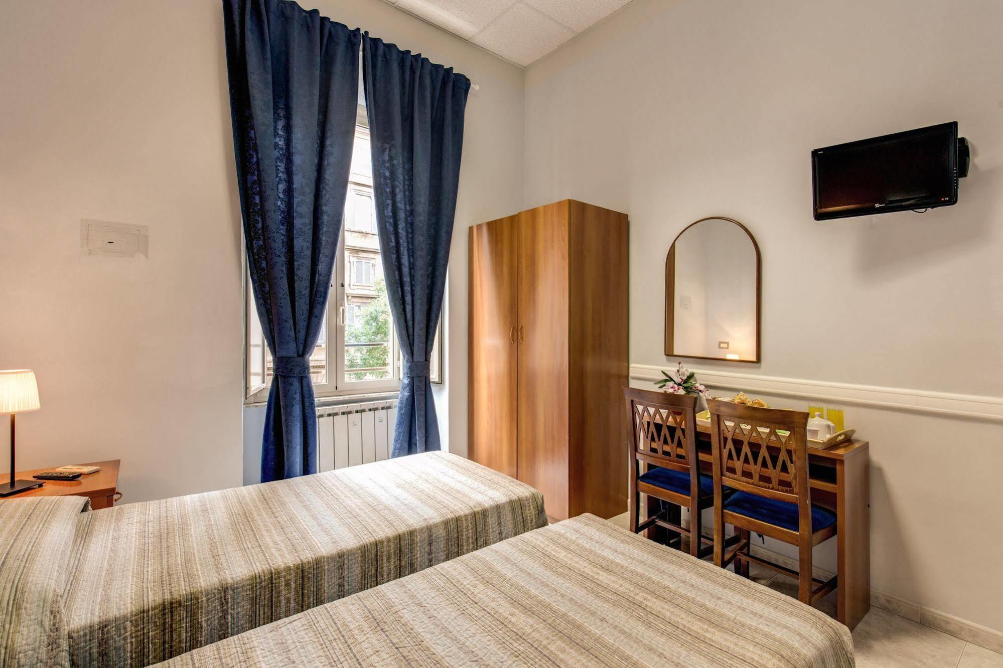 Salandra Roma Suite エクステリア 写真